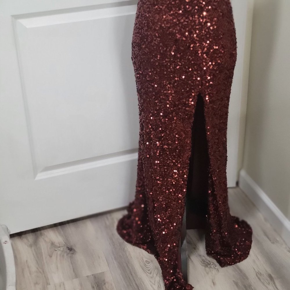 B. Darlin Sequin copper embellished split him mermaid style ball gown size 3/4 - Picture 6 of 16